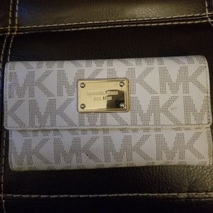 Michel kors Tri-fold Wallet